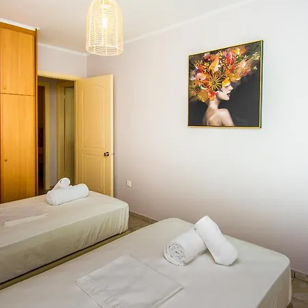 Elena's 3 Apartment *