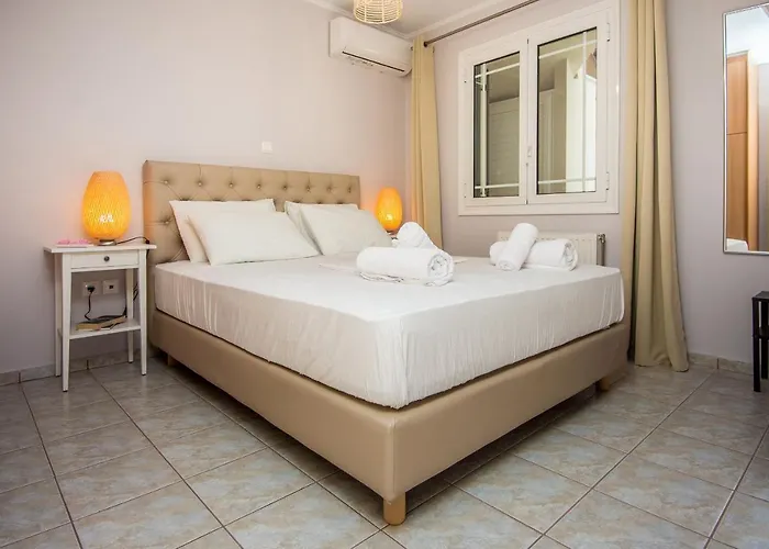 Elena's 3 Argostoli (Kefalonia)