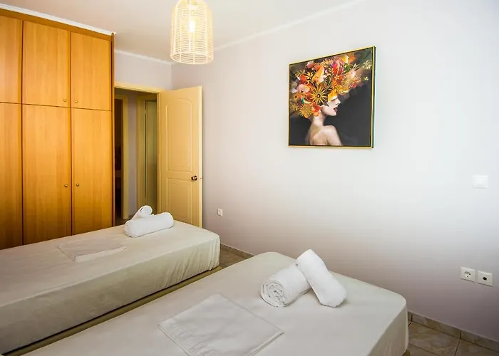 Elena's 3 Apartment *